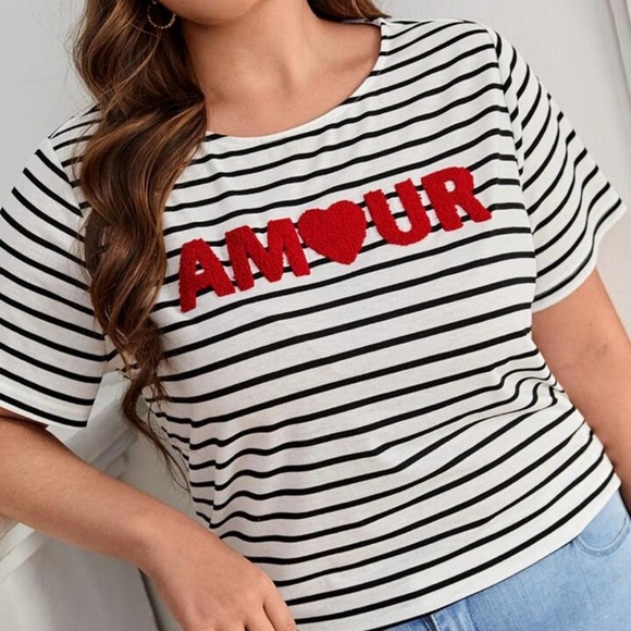 🔹5/$25🔹 SHEIN Frenchy Letter Pattern White and Black Striped Short Sleeve Tee. M - Picture 1 of 9